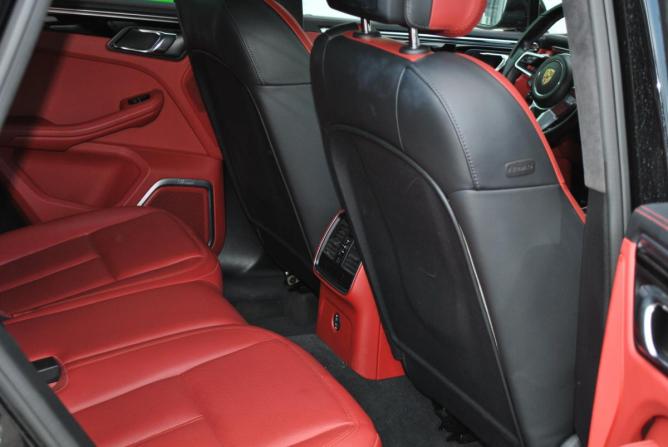 Porsche Macan I Рестайлинг с пробегом 2019 года, цена 7 050 000 рублей, 77122 км, внедорожник, Автокод Объявления