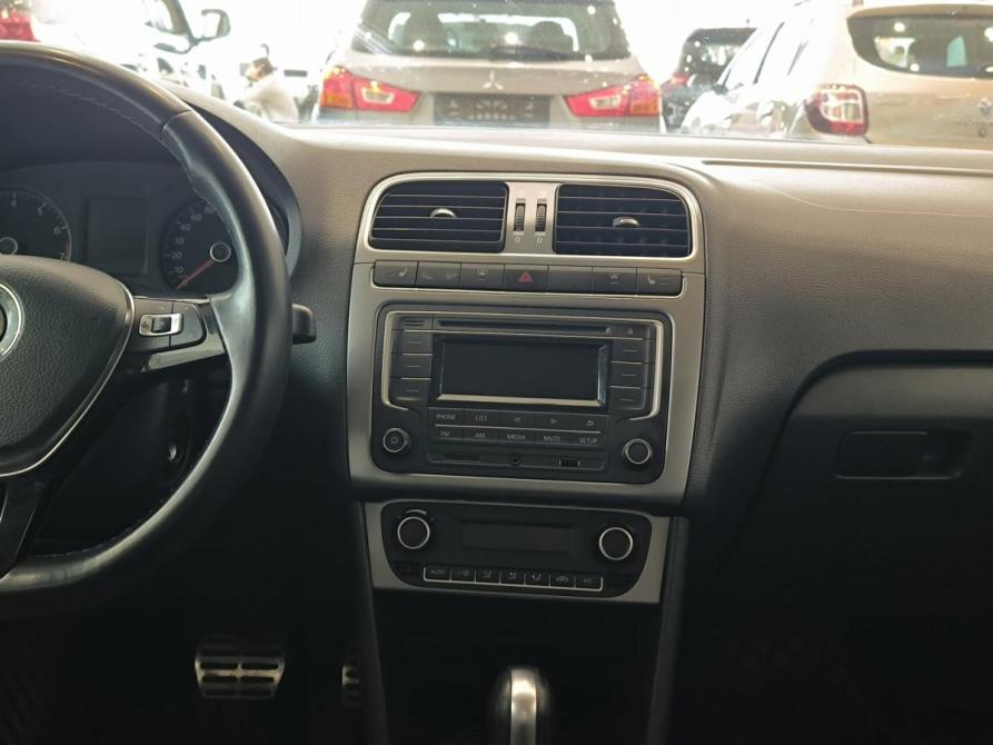 Volkswagen Polo V Рестайлинг Казань  - изображение 18