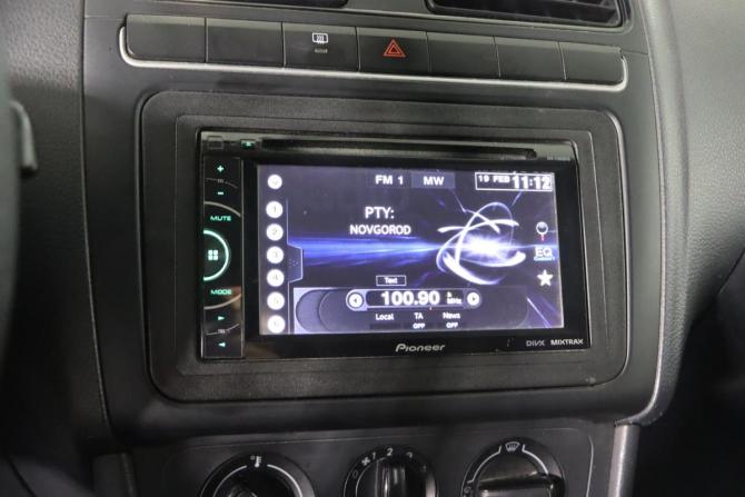Volkswagen Polo V с пробегом 2011 года, цена 469 990 рублей, 200005 км, хэтчбек, Автокод Объявления