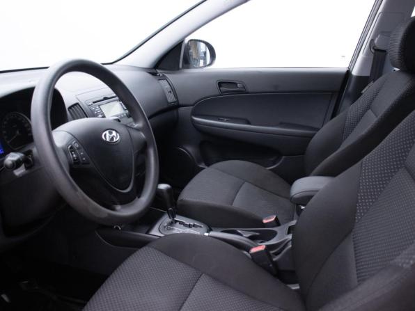 Hyundai i30 I Рестайлинг с пробегом 2010 года, цена 660 000 рублей, 208014 км, хэтчбек, Автокод Объявления