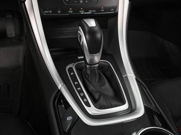 Ford Fusion (North America) II с пробегом 2014 года, цена 1 140 000 рублей, 227759 км, седан, Автокод Объявления