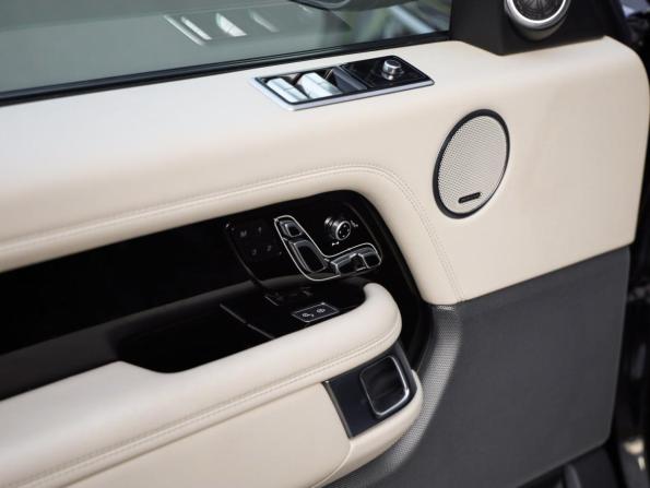 Land Rover Range Rover IV Рестайлинг с пробегом 2019 года, цена 5 870 799 рублей, 153316 км, внедорожник, Автокод Объявления