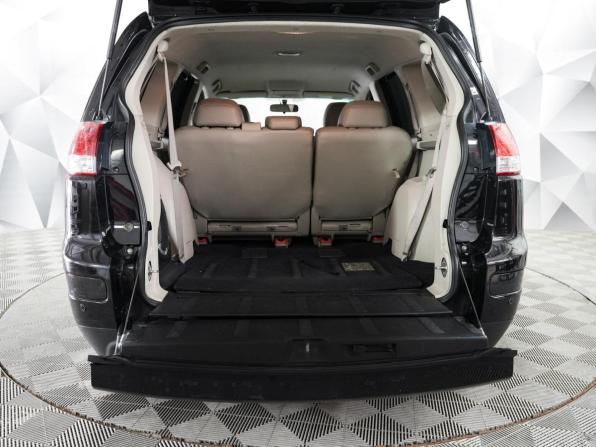 Citroen C-Crosser с пробегом 2008 года, цена 1 100 000 рублей, 214044 км, внедорожник, Автокод Объявления