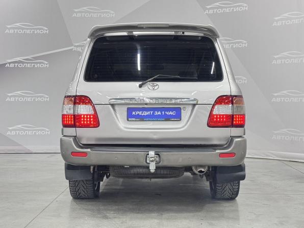 Toyota Land Cruiser 100 Series Рестайлинг 1 с пробегом 2004 года, цена 1 680 000 рублей, 323188 км, внедорожник, Автокод Объявления