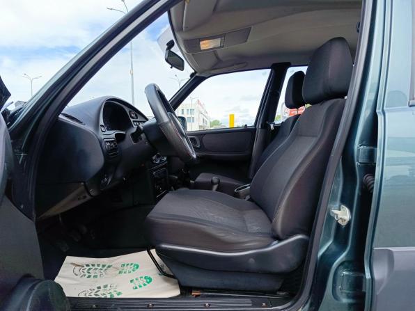 Chevrolet Niva I Рестайлинг с пробегом 2013 года, цена 579 995 рублей, 111848 км, внедорожник, Автокод Объявления