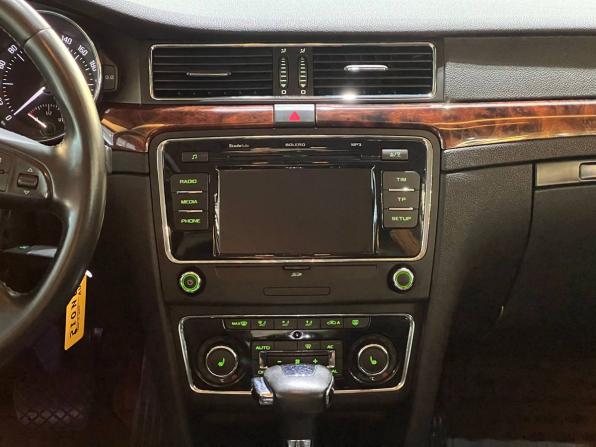 Skoda Superb II с пробегом 2011 года, цена 1 135 000 рублей, 213112 км, лифтбек, Автокод Объявления