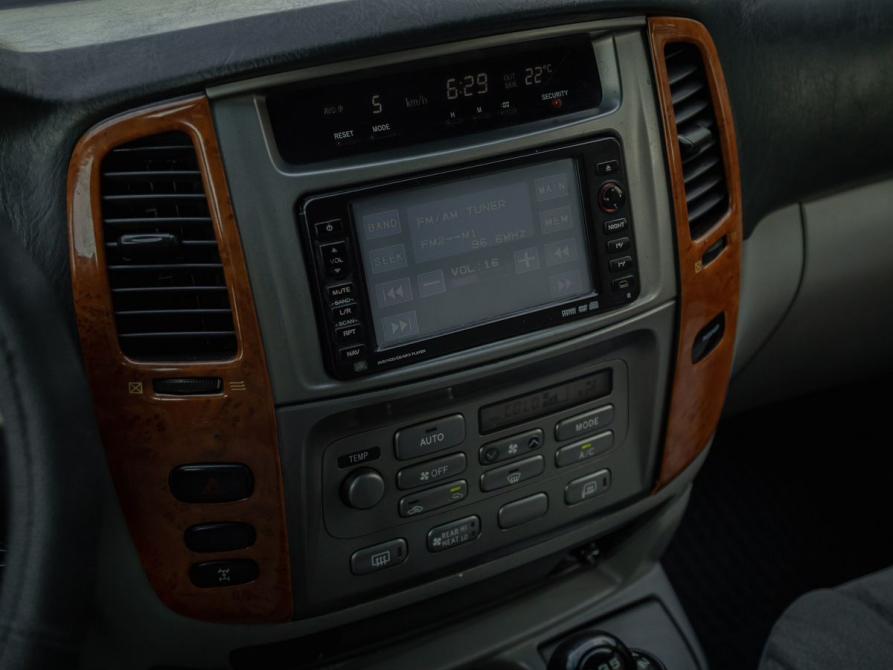 Toyota Land Cruiser 100 Series Рестайлинг 2 Тюмень  - изображение 12