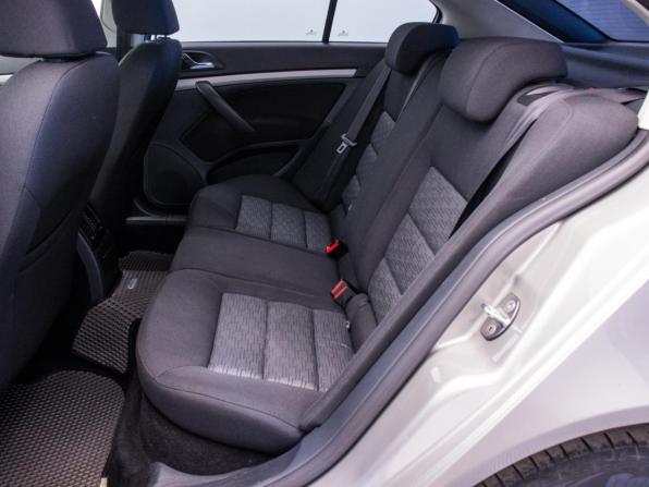 Skoda Octavia II (A5) Рестайлинг с пробегом 2013 года, цена 707 000 рублей, 206167 км, лифтбек, Автокод Объявления