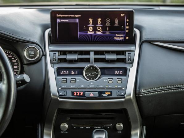Lexus NX I Рестайлинг с пробегом 2018 года, цена 3 265 000 рублей, 82991 км, внедорожник, Автокод Объявления