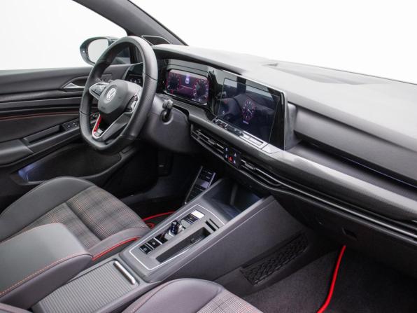 Volkswagen Golf GTI VIII с пробегом 2022 года, цена 3 729 000 рублей, 32100 км, хэтчбек, Автокод Объявления