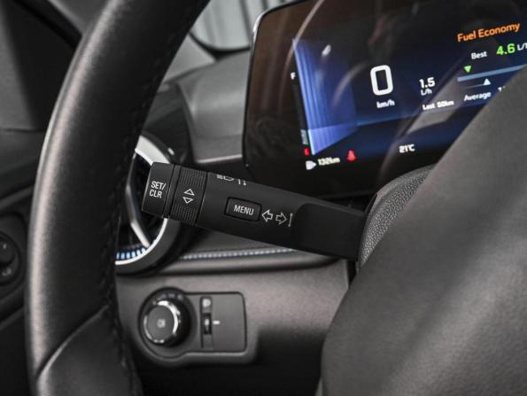 Chevrolet Monza II Рестайлинг с пробегом 2023 года, цена 1 675 000 рублей, 43692 км, седан, Автокод Объявления