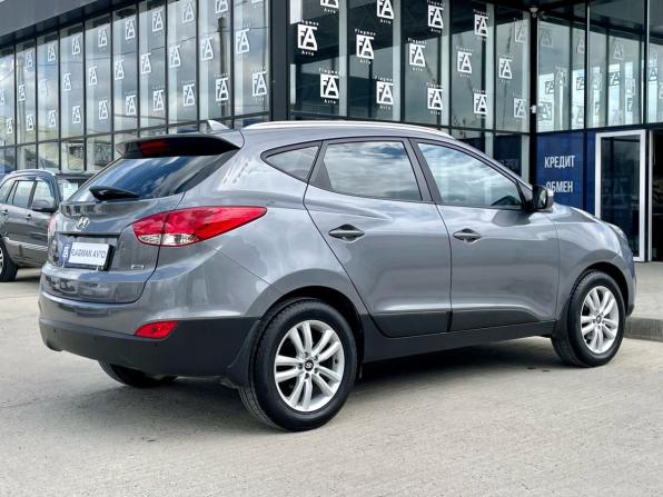 Hyundai ix35 I Рестайлинг с пробегом 2013 года, цена 1 430 000 рублей, 110969 км, внедорожник, Автокод Объявления
