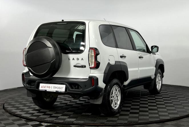 Lada (ВАЗ) Niva Travel I с пробегом 2023 года, цена 1 175 000 рублей, 22532 км, внедорожник, Автокод Объявления