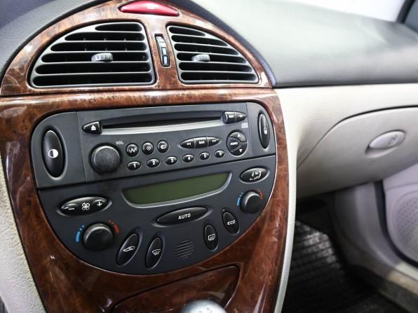 Citroen C5 I с пробегом 2004 года, цена 279 900 рублей, 302000 км, лифтбек, Автокод Объявления