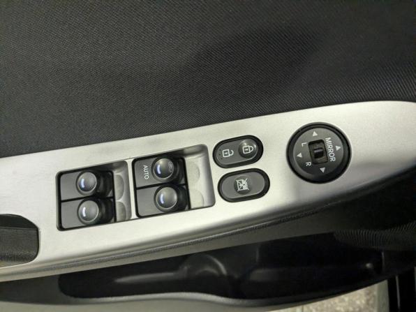 Hyundai Solaris I Рестайлинг с пробегом 2016 года, цена 1 290 000 рублей, 62389 км, седан, Автокод Объявления