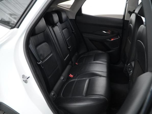 Jaguar E-Pace I с пробегом 2018 года, цена 3 499 046 рублей, 37890 км, внедорожник, Автокод Объявления