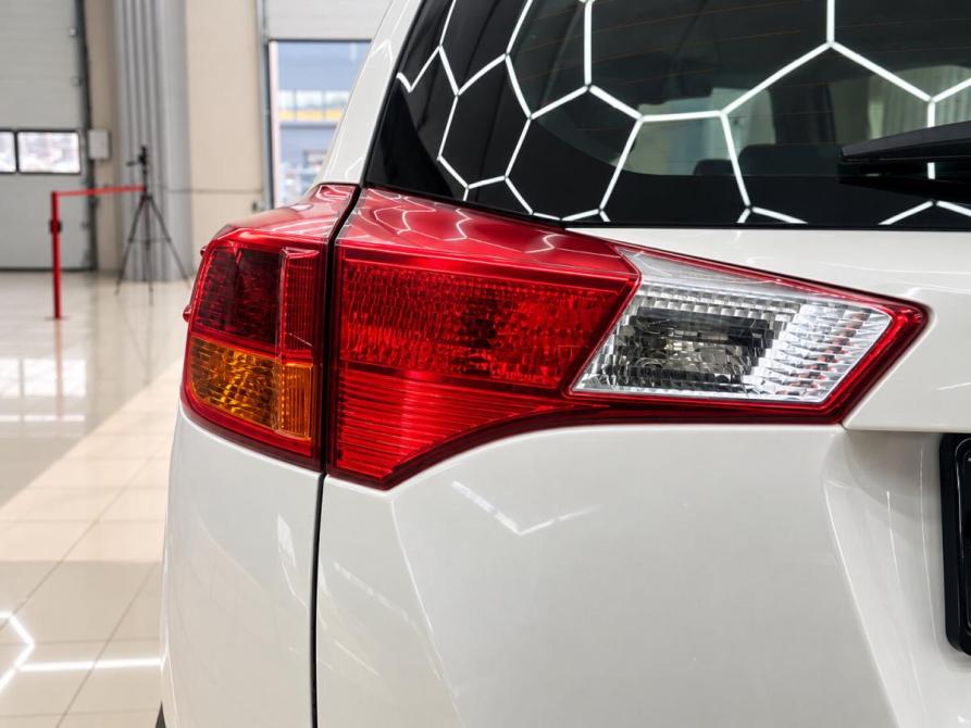 Toyota RAV4 IV (XA40) Альметьевск  - изображение 11