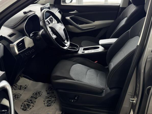 Chevrolet Captiva II с пробегом 2022 года, цена 2 029 000 рублей, 38848 км, внедорожник, Автокод Объявления