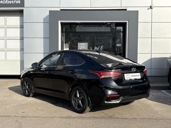 Hyundai Solaris II с пробегом 2018 года, цена 1 249 000 рублей, 185327 км, седан, Автокод Объявления