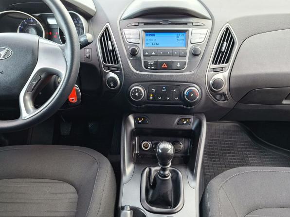 Hyundai ix35 I Рестайлинг с пробегом 2014 года, цена 873 000 рублей, 195000 км, внедорожник, Автокод Объявления