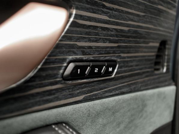 Geely Monjaro I с пробегом 2023 года, цена 2 915 000 рублей, 88842 км, внедорожник, Автокод Объявления