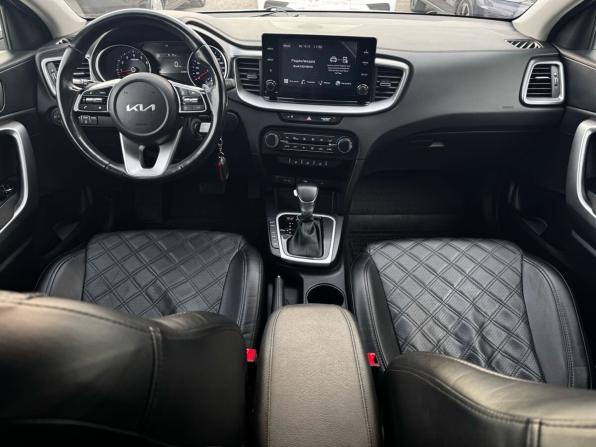 Kia Ceed III Рестайлинг с пробегом 2022 года, цена 1 970 000 рублей, 62000 км, хэтчбек, Автокод Объявления