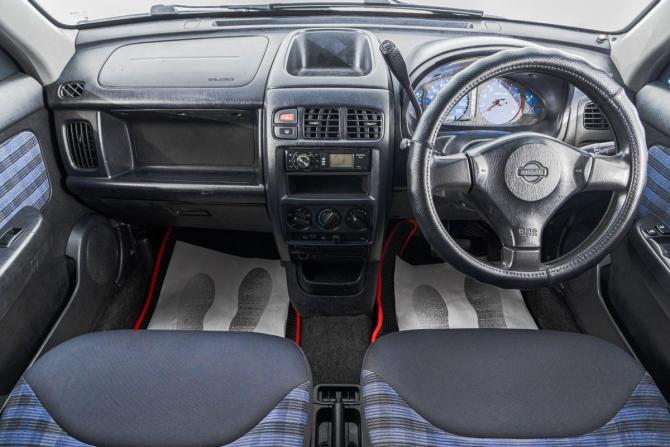 Nissan Cube I (Z10) с пробегом 2000 года, цена 249 000 рублей, 155600 км, компактвэн, Автокод Объявления