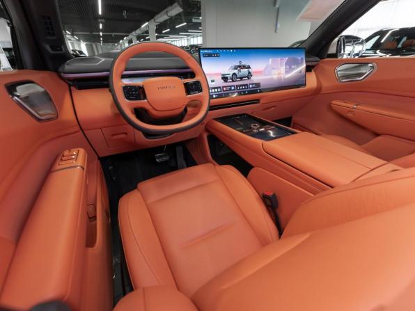 Lynk &amp; Co 900 с пробегом 2026 года, цена 7 900 000 рублей, 50 км, внедорожник, Автокод Объявления