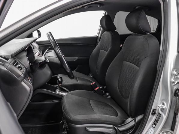 Kia Rio III Рестайлинг с пробегом 2017 года, цена 1 149 000 рублей, 123844 км, седан, Автокод Объявления