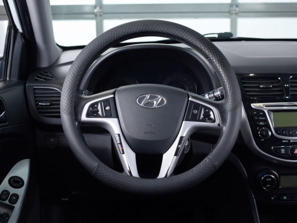Hyundai Solaris I с пробегом 2012 года, цена 879 995 рублей, 255069 км, седан, Автокод Объявления