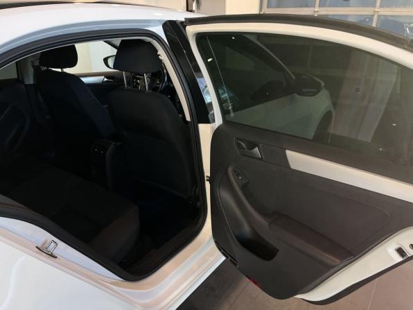 Volkswagen Jetta VI Рестайлинг с пробегом 2017 года, цена 1 225 000 рублей, 163131 км, седан, Автокод Объявления