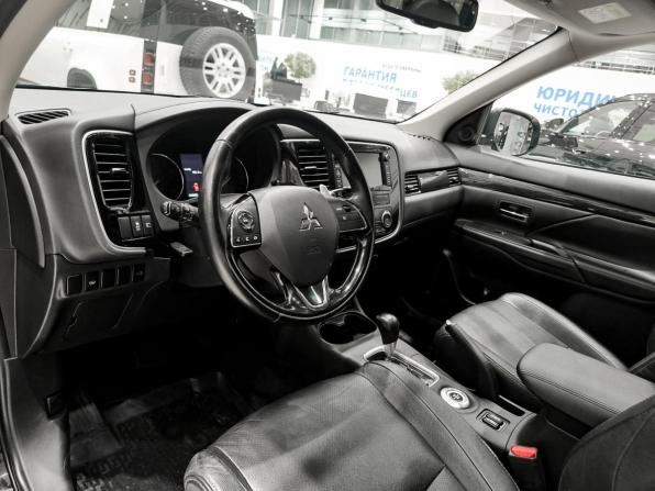 Mitsubishi Outlander III Рестайлинг с пробегом 2015 года, цена 2 220 000 рублей, 129389 км, внедорожник, Автокод Объявления