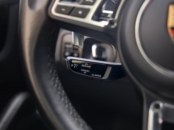 Porsche Cayenne III с пробегом 2019 года, цена 8 499 000 рублей, 109930 км, внедорожник, Автокод Объявления