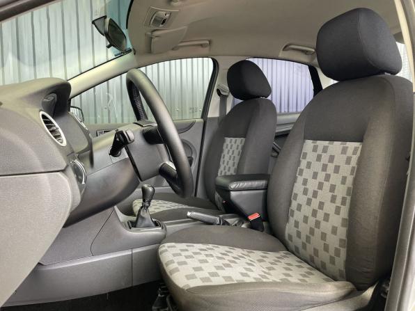 Ford Focus II с пробегом 2007 года, цена 337 000 рублей, 230510 км, седан, Автокод Объявления