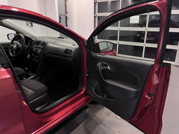 Volkswagen Polo V с пробегом 2011 года, цена 650 000 рублей, 188620 км, седан, Автокод Объявления
