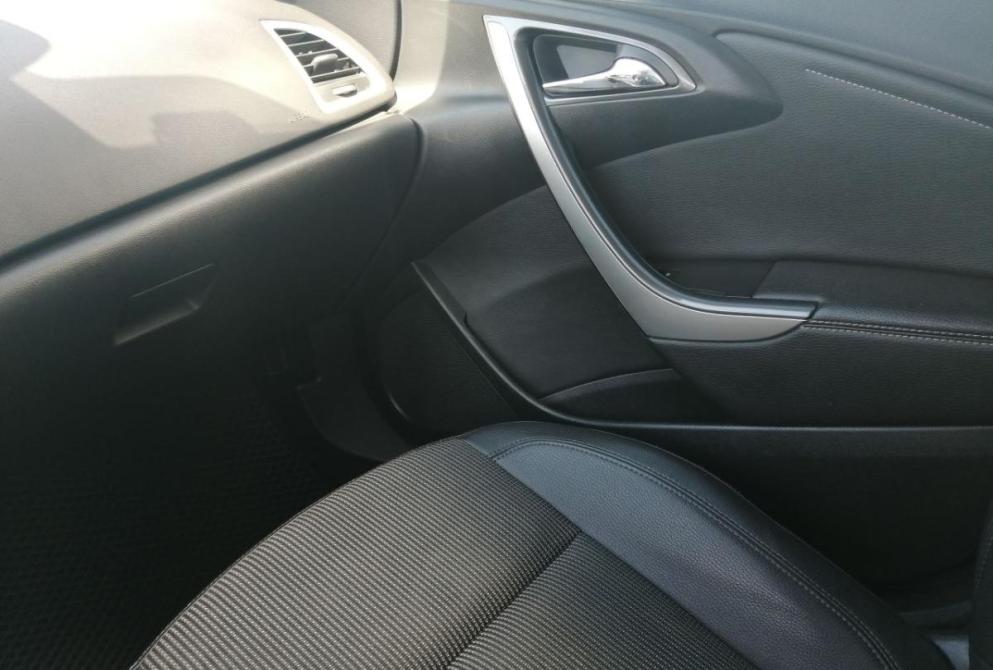 Opel Astra J Рестайлинг Иваново  - изображение 17