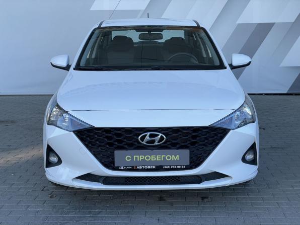 Hyundai Solaris II Рестайлинг с пробегом 2022 года, цена 1 560 000 рублей, 103220 км, седан, Автокод Объявления