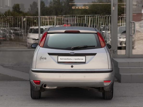 Ford Focus I Рестайлинг с пробегом 2005 года, цена 300 000 рублей, 261727 км, хэтчбек, Автокод Объявления