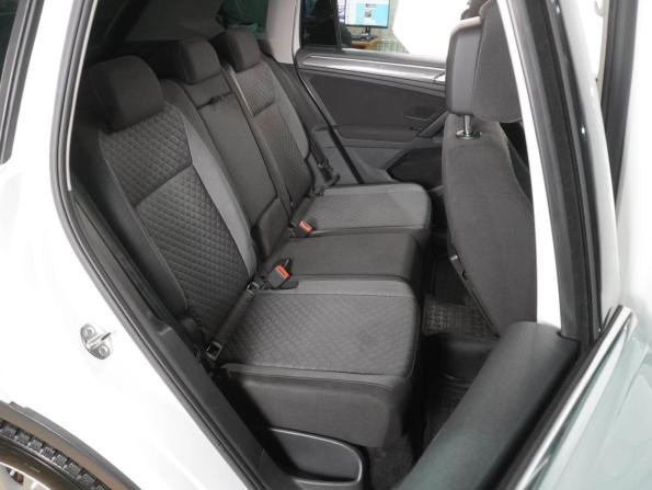 Volkswagen Tiguan II с пробегом 2017 года, цена 1 999 000 рублей, 123092 км, внедорожник, Автокод Объявления