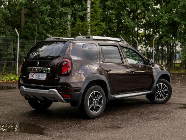 Renault Duster I Рестайлинг с пробегом 2017 года, цена 1 171 000 рублей, 138287 км, внедорожник, Автокод Объявления