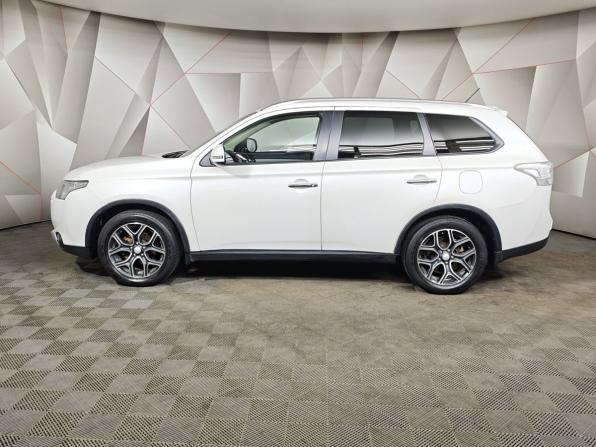 Mitsubishi Outlander III Рестайлинг с пробегом 2014 года, цена 1 543 000 рублей, 129278 км, внедорожник, Автокод Объявления