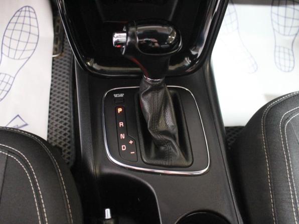 Kia Ceed II с пробегом 2013 года, цена 900 000 рублей, 196200 км, хэтчбек, Автокод Объявления