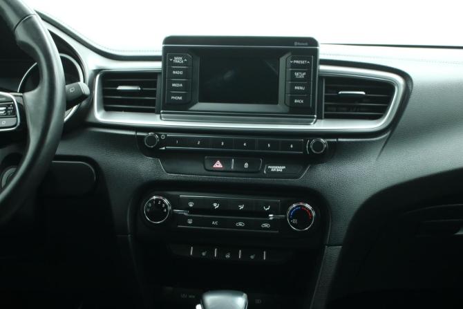 Kia Ceed III с пробегом 2019 года, цена 1 545 000 рублей, 77240 км, хэтчбек, Автокод Объявления