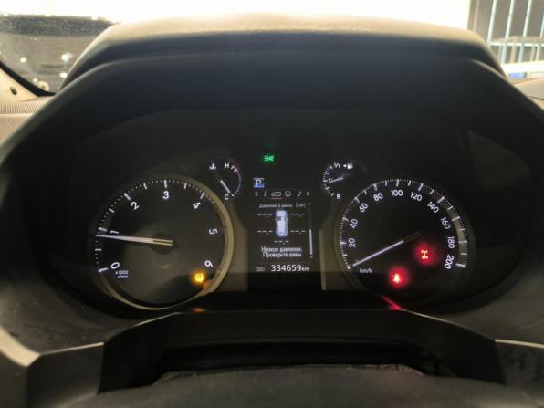 Toyota Land Cruiser Prado 150 Series Рестайлинг 2 с пробегом 2019 года, цена 3 750 000 рублей, 334578 км, внедорожник, Автокод Объявления