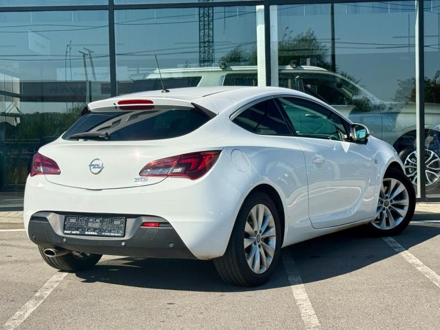 Opel Astra J Рестайлинг Воронеж  - изображение 2