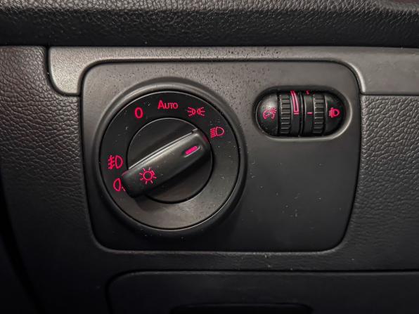 Volkswagen Jetta V с пробегом 2008 года, цена 599 000 рублей, 189799 км, седан, Автокод Объявления