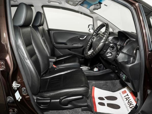 Honda Fit II с пробегом 2012 года, цена 975 000 рублей, 86216 км, хэтчбек, Автокод Объявления