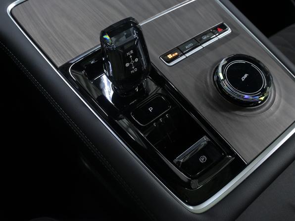 Geely Monjaro I Рестайлинг с пробегом 2025 года, цена 3 950 000 рублей, 12812 км, внедорожник, Автокод Объявления