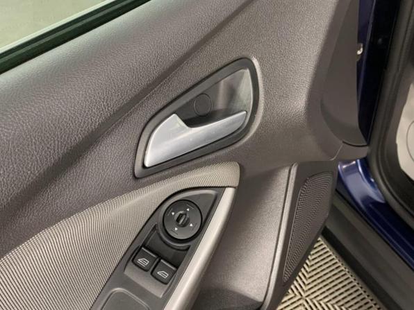 Ford Focus III с пробегом 2012 года, цена 719 000 рублей, 193164 км, хэтчбек, Автокод Объявления