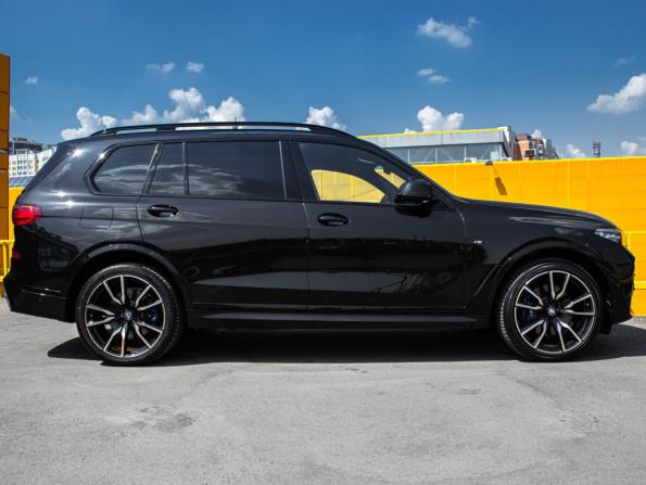 BMW X7 I (G07) с пробегом 2021 года, цена 9 148 000 рублей, 68386 км, внедорожник, Автокод Объявления